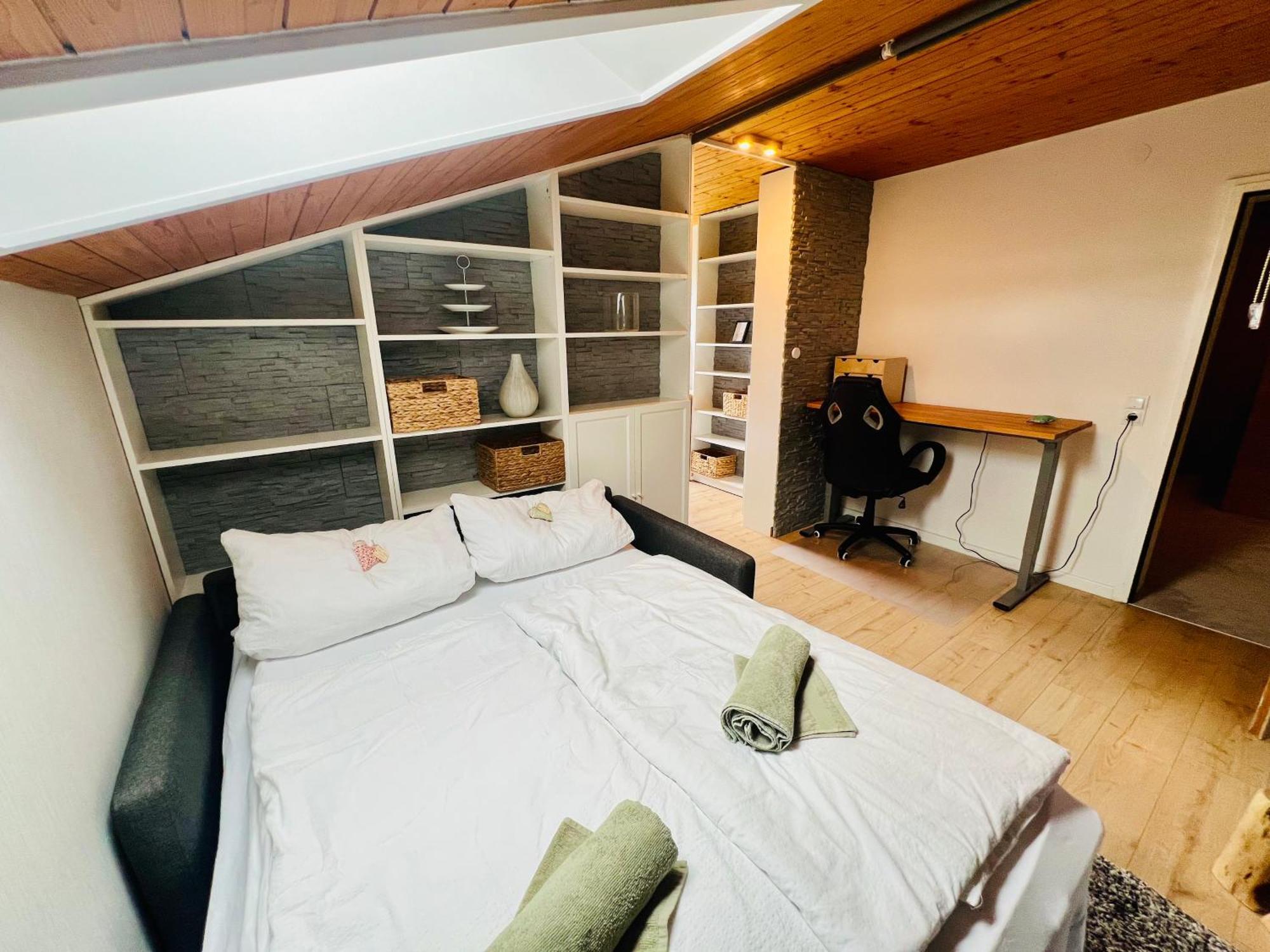 Mitten Im Schwarzwald Mit Infrarot-Sauna Und Garagenparkplatz Schönwald Exterior photo